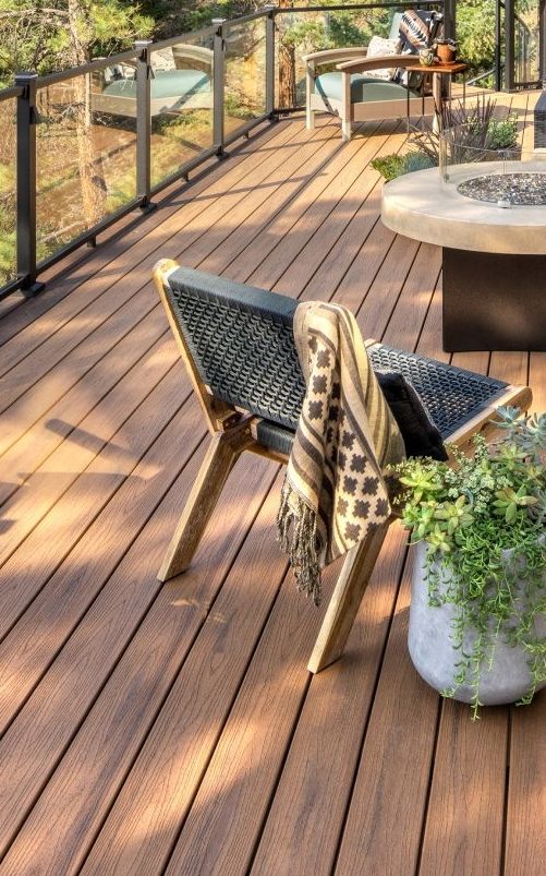 Best-Trex-Deck-Builders-Memphis-TN